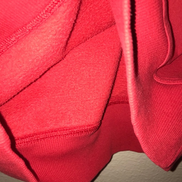 red champion hoodie - Picture 5 of 5